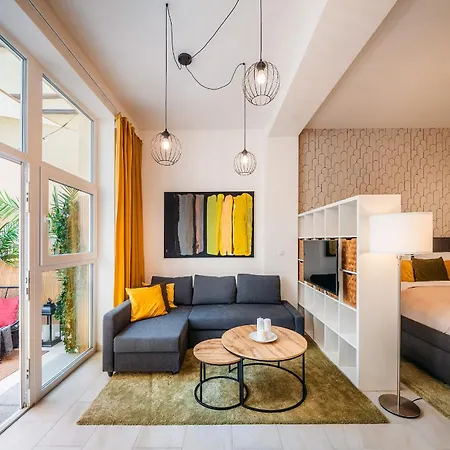 Centrum Apartments Pstrossova Prague Exterior photo
